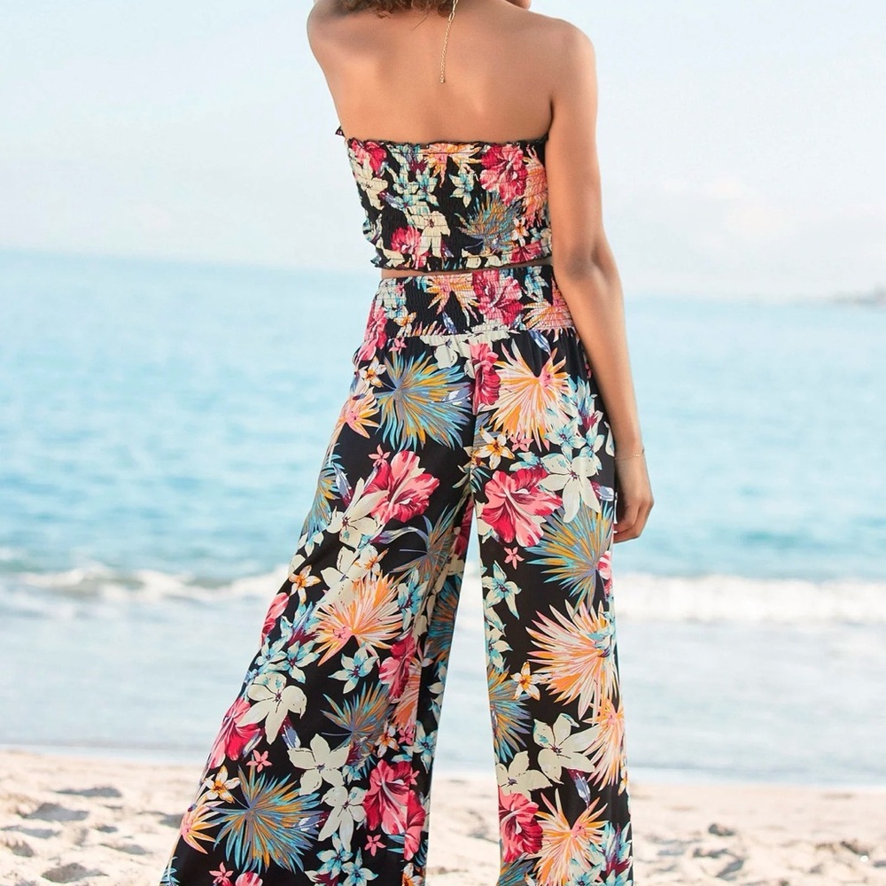 Floral Wide Leg Pants - Picture 5 of 9